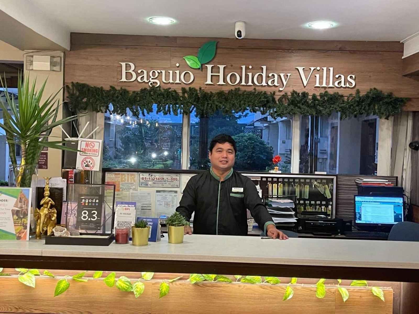 บาเกียวฮอลิเดย์วิลล่า Baguio City ภายนอก รูปภาพ